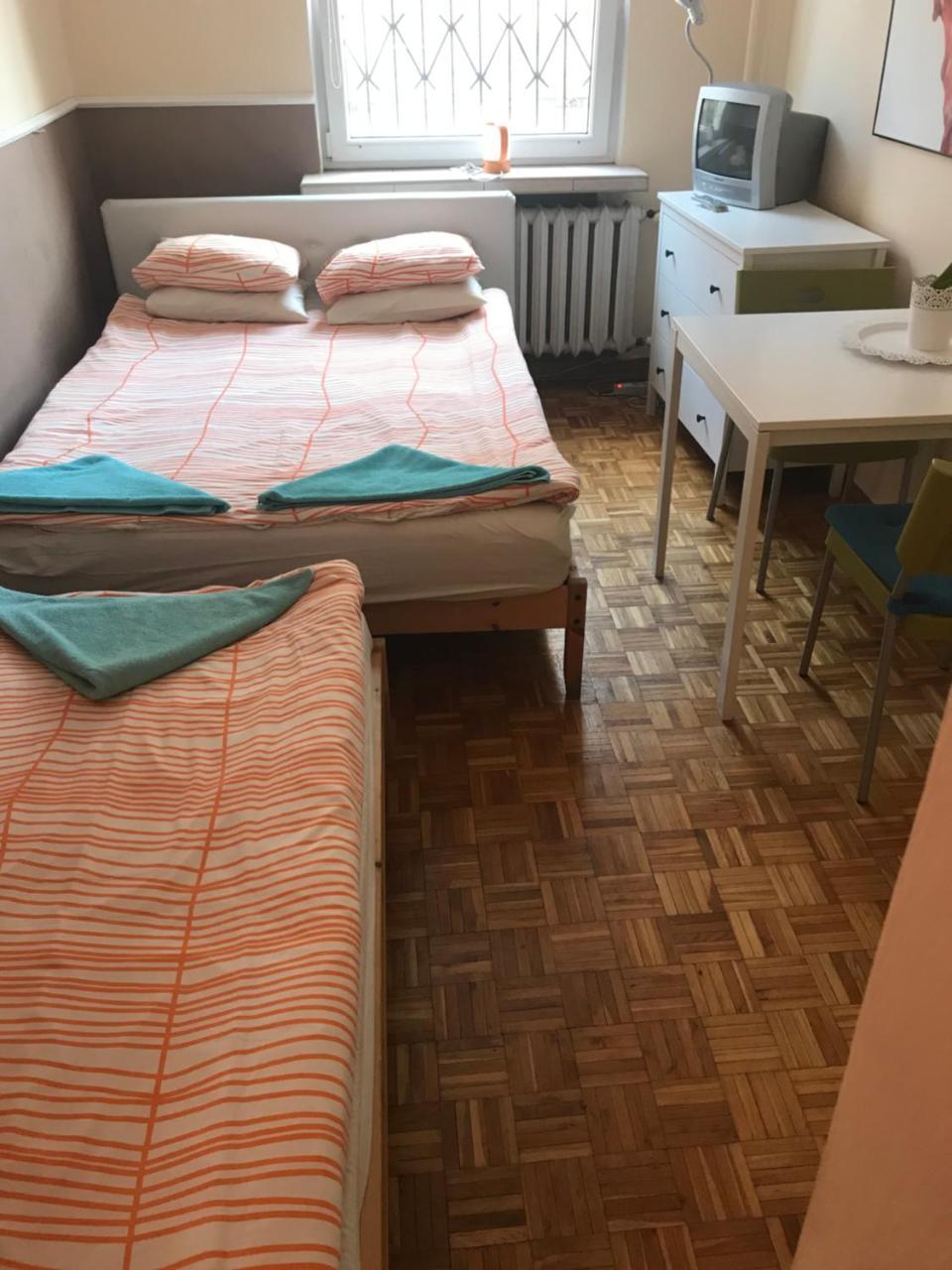 Lama Rooms Varsovie Extérieur photo